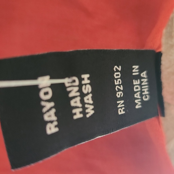 NWT Sacred Threads Rust color ruffled, slip over, blouse or tunic one size - Picture 6 of 7